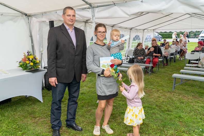 Uute vallakodanike vastuvõtt