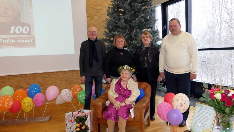 Hilja Roosileht 100 - hilja100 (20).JPG hilja100 (20).JPG