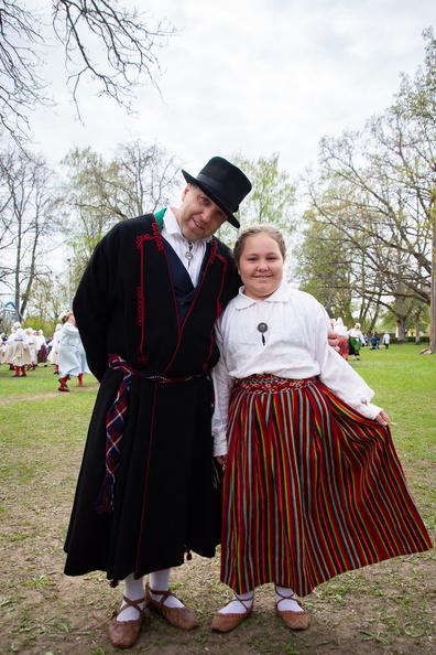 Viljandimaa memme-taadi suvepidu ja Põhja-Sakala valla II laulu- ja tantsupidu